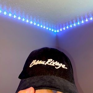 Beau Rivage hat